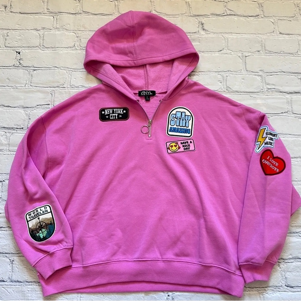 VIRAL Patched Sweatsuit Set M